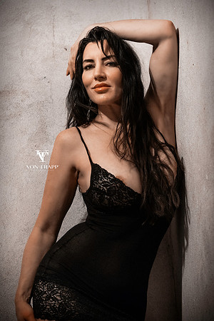 Glamour photo taken in Venice, Italy.