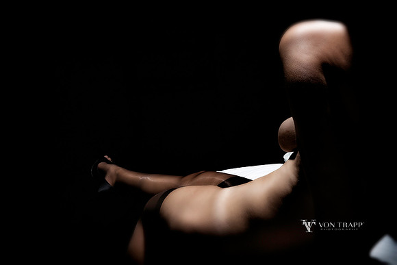 Art nude figure study of woman.