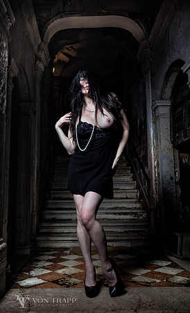 Sexy glamour photo taken in a Venice palazzo.