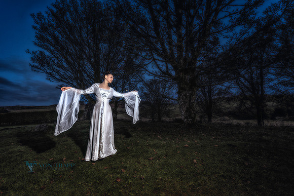 Lady Kat v.1 by Von Trapp Photography 2019.