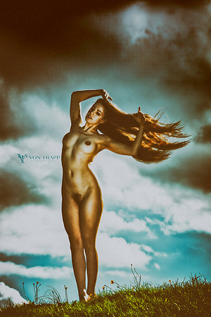 Joyful Breeze v.3 by Von Trapp Photography 2018.