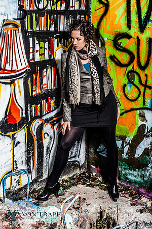 Edgy Urban Glamour Photography Evocative Modern Sexy Emotive